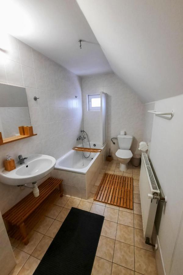 Holiday Home Holiday Hill Cista  Dış mekan fotoğraf